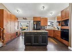 83 Tararidge Place NE Calgary, AB T3J 2R5