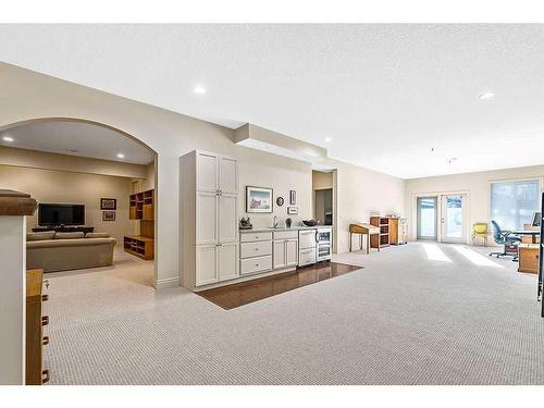 1109 Dorchester Avenue Sw, Calgary, AB - Indoor