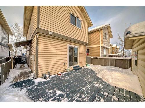 195 Castleridge Drive Ne, Calgary, AB - Outdoor With Exterior