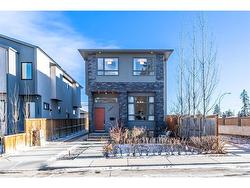 1660 42 Street SW Calgary, AB T3C 1Z5