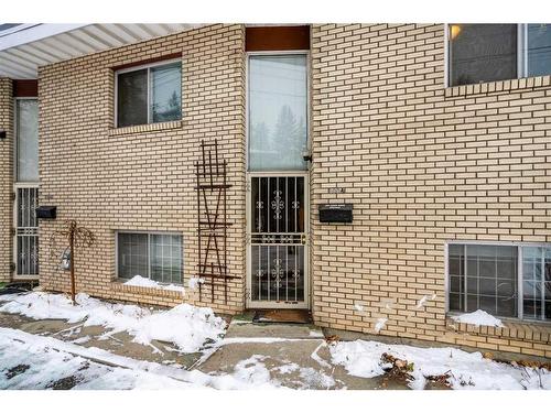 1003 Cameron Avenue Sw, Calgary, AB - Outdoor