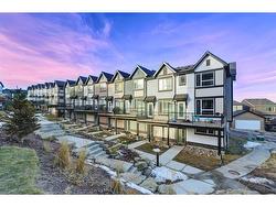 406-16 Evanscrest Park NW Calgary, AB T3P 1R3