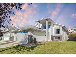 417 Citadel Hills Circle NW Calgary, AB T2L 2L2