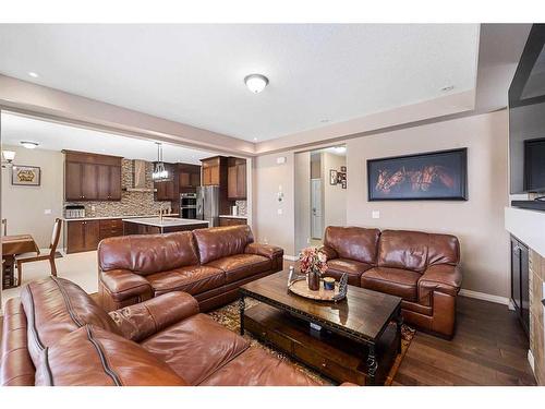 34 Cityscape Bay Ne, Calgary, AB - Indoor Photo Showing Living Room