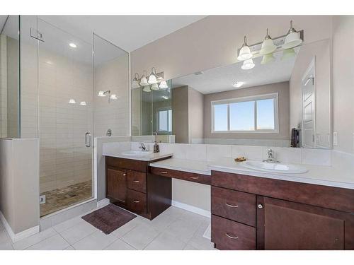 34 Cityscape Bay Ne, Calgary, AB - Indoor Photo Showing Bathroom