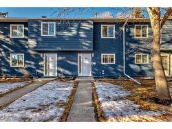 87-251 90 Avenue SE Calgary, AB T2J 0T6