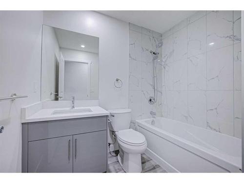 171 Edenwold Drive Nw, Calgary, AB - Indoor Photo Showing Bathroom