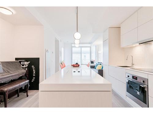 501-615 6 Avenue Se, Calgary, AB - Indoor Photo Showing Kitchen