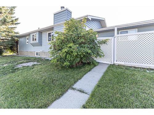 3908 14 Avenue Ne, Calgary, AB - Outdoor With Deck Patio Veranda