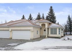 32 Hamptons Rise NW Calgary, AB T3A 5E6