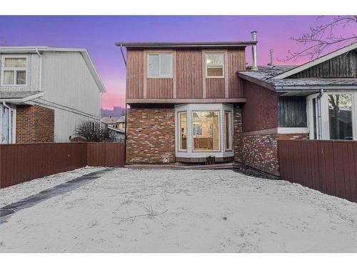 414 Templeview Drive Ne, Calgary, AB - Outdoor