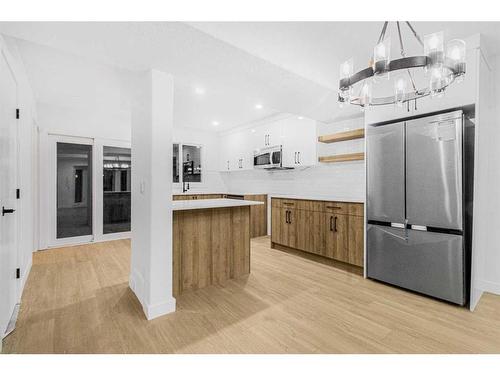 414 Templeview Drive Ne, Calgary, AB - Indoor Photo Showing Kitchen