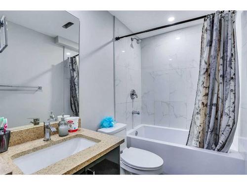 282 Saddlefield Place Ne, Calgary, AB - Indoor Photo Showing Bathroom