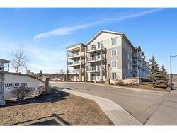 2204-1140 Taradale Drive NE Calgary, AB T3J 0G1