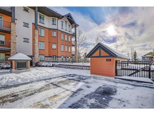 224-15 Sunset Square, Cochrane, AB - Outdoor