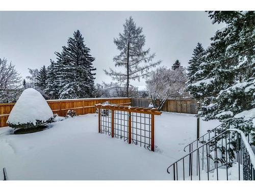 3410 Breton Close Nw, Calgary, AB - Outdoor