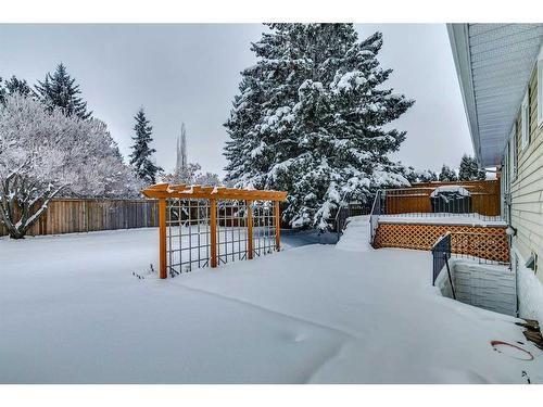 3410 Breton Close Nw, Calgary, AB - Outdoor