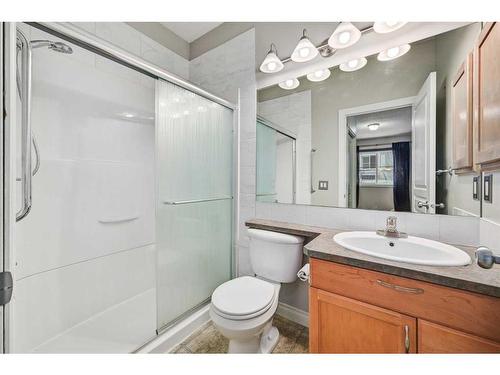 46 Tucker Circle, Okotoks, AB - Indoor Photo Showing Bathroom