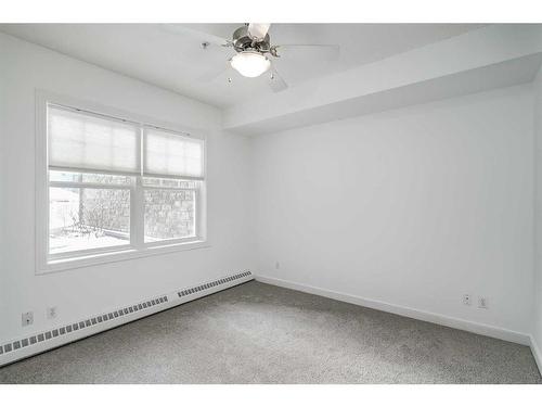 105-1408 17 Street Se, Calgary, AB - Indoor Photo Showing Other Room