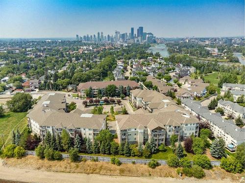 105-1408 17 Street Se, Calgary, AB - Outdoor With View