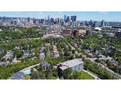 305-3204 Rideau Place SW Calgary, AB T2S 1Z2