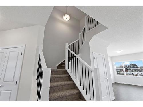 183 Wolf River Dr, Calgary, AB - Indoor Photo Showing Other Room