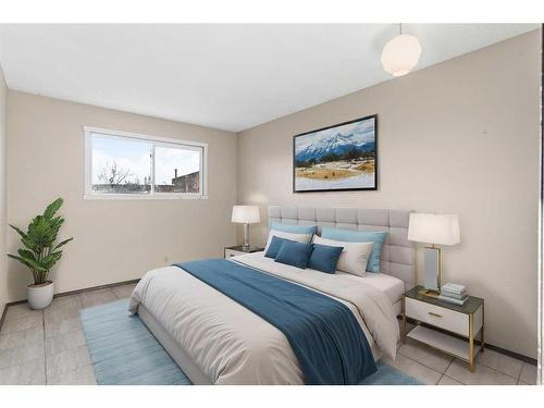 305 Templemont Place Ne, Calgary, AB - Indoor Photo Showing Bedroom