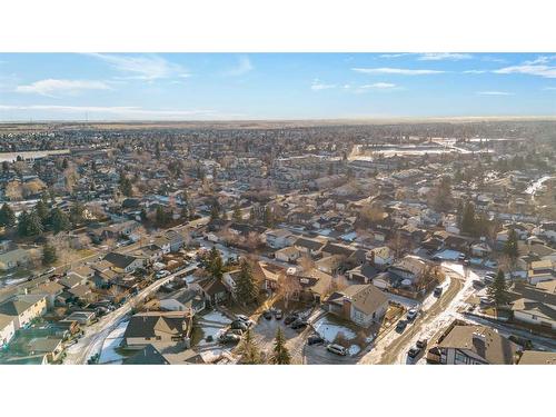 305 Templemont Place Ne, Calgary, AB - Outdoor With View