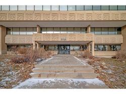 200-3016 5 Avenue NE Calgary, AB T2A 6K4