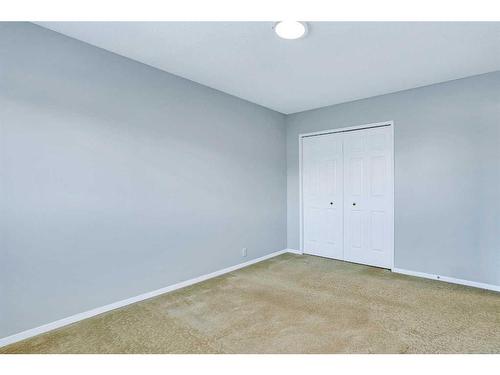 178 Martinridge Crescent Ne, Calgary, AB - Indoor Photo Showing Other Room