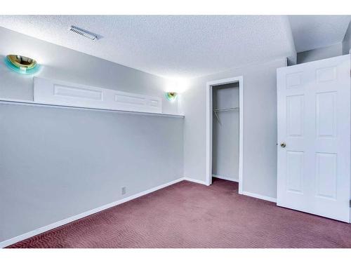 178 Martinridge Crescent Ne, Calgary, AB - Indoor Photo Showing Other Room