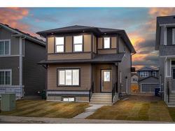 824 Midtown Drive SW Airdrie, AB T4B 3L2