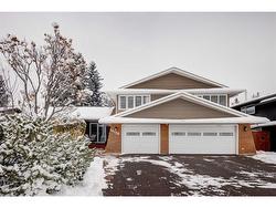 14136 Park Estates Drive SE Calgary, AB T2J 3W3