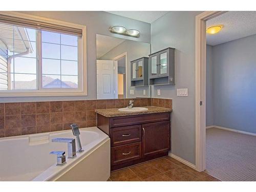 109 Bridlerange Place Sw, Calgary, AB - Indoor Photo Showing Bathroom