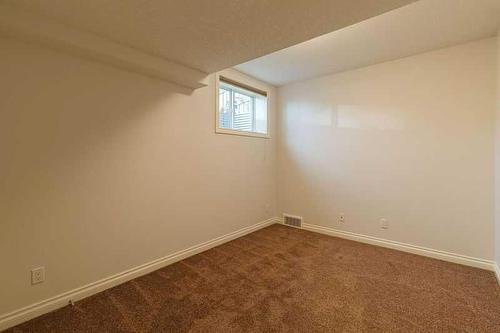 309 Marquis Landing Se, Calgary, AB - Indoor Photo Showing Other Room