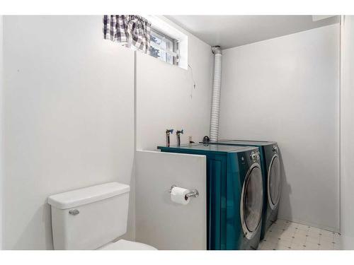 88 Riverbrook Place, Calgary, AB - Indoor Photo Showing Laundry Room