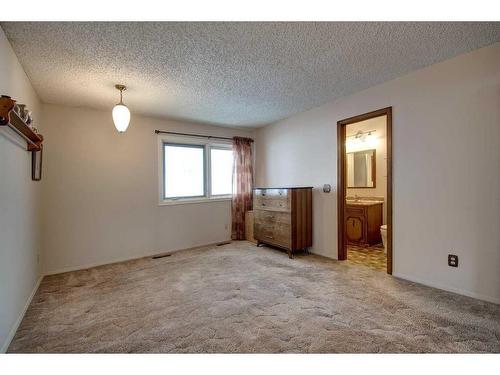 195 Silver Crest Crescent Nw, Calgary, AB - Indoor