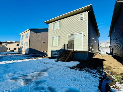 87 Hotchkiss Manor Se, Calgary, AB - Outdoor With Exterior