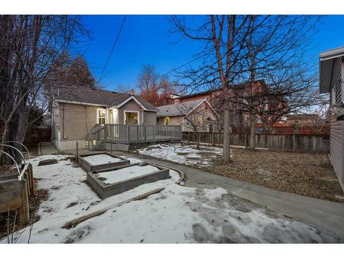 517 13 Avenue Ne, Calgary, AB - Outdoor