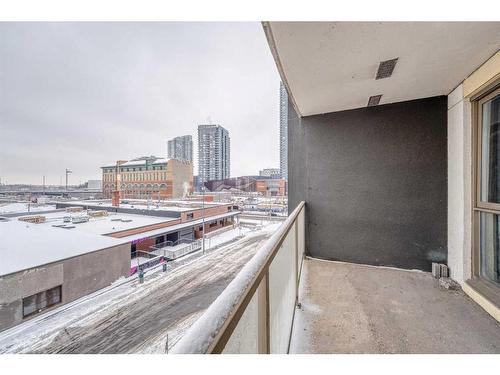 402-315 3 Street Se, Calgary, AB - Outdoor