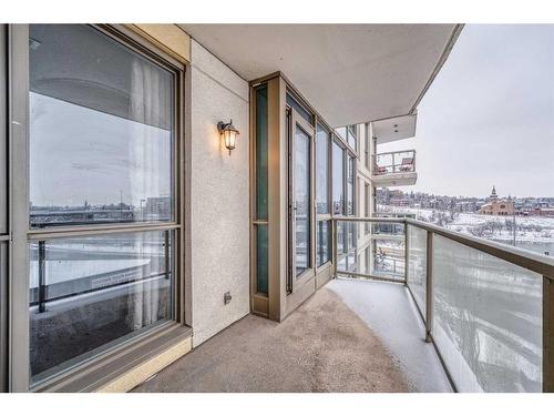 402-315 3 Street Se, Calgary, AB - Outdoor With Balcony With Exterior