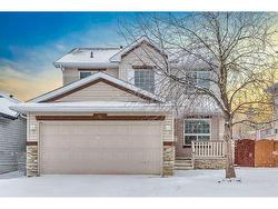 12 Panamount Crescent NW Calgary, AB T3K 5L7