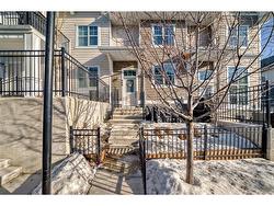 906 Cranbrook Walk SE Calgary, AB T3M 2V5