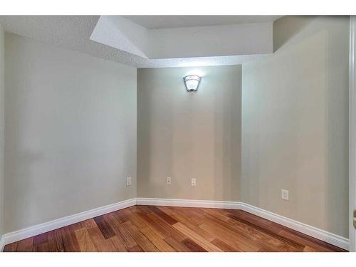 507-1315 12 Avenue Sw, Calgary, AB - Indoor Photo Showing Other Room