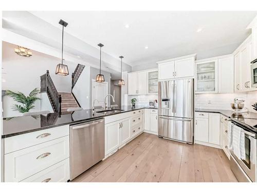 61 Mahogany Square Se, Calgary, AB - Indoor Photo Showing Kitchen With Stainless Steel Kitchen With Upgraded Kitchen