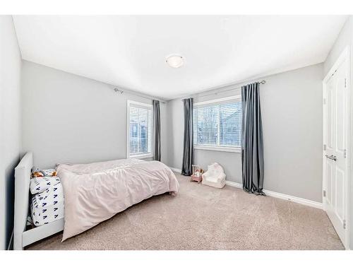 61 Mahogany Square Se, Calgary, AB - Indoor Photo Showing Bedroom