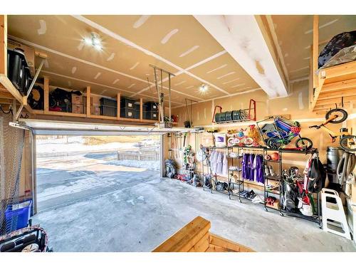 61 Mahogany Square Se, Calgary, AB - Indoor Photo Showing Garage