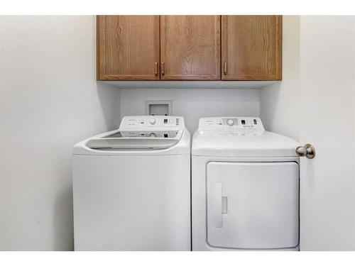 124 Harvest Park Way Ne, Calgary, AB - Indoor Photo Showing Laundry Room