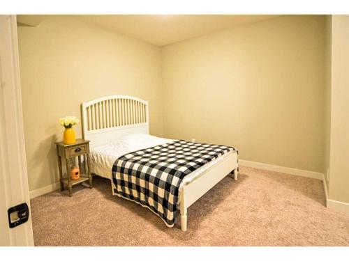 775 Mahogany Boulevard Se, Calgary, AB - Indoor Photo Showing Bedroom