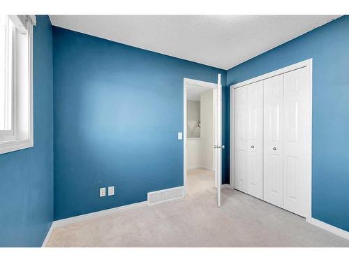 149 Walden Parade Se, Calgary, AB - Indoor